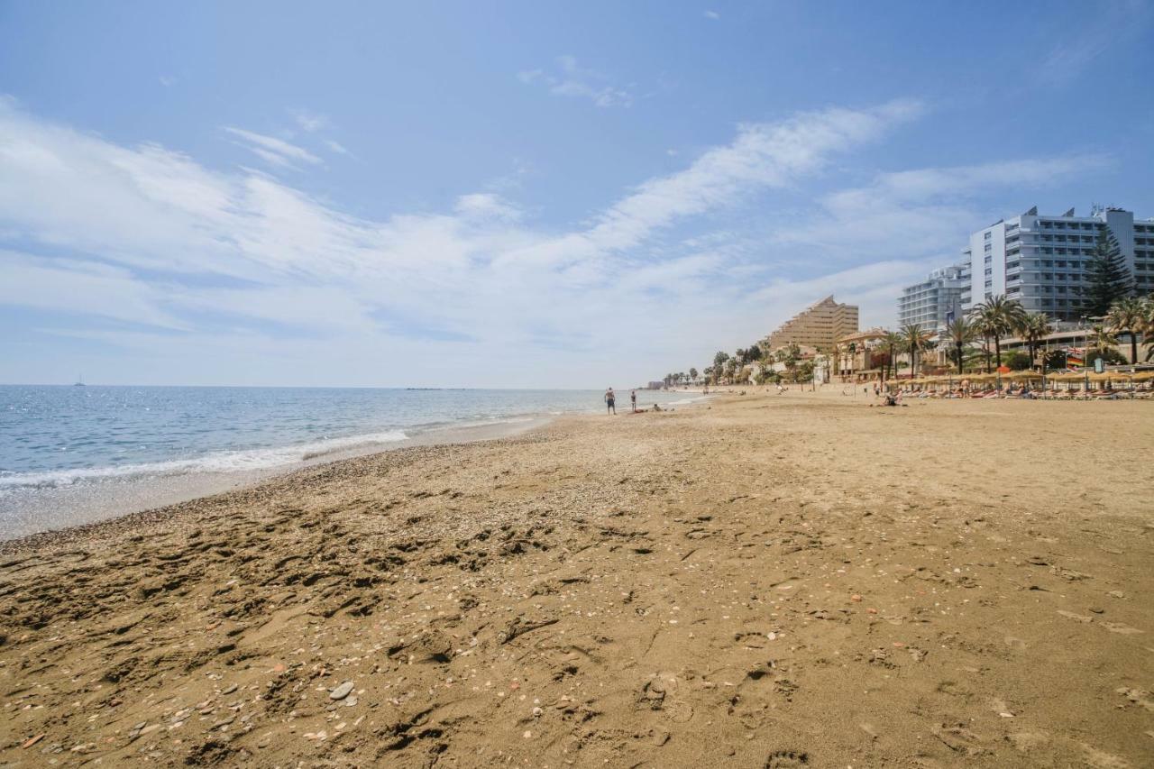 Fantanstico Apartamento Sobre El Mar Benalmadena Exterior photo