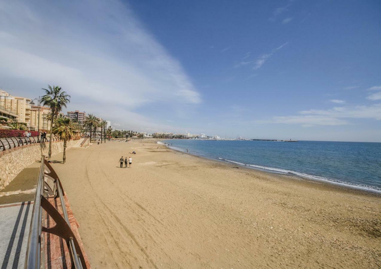 Fantanstico Apartamento Sobre El Mar Benalmadena Exterior photo